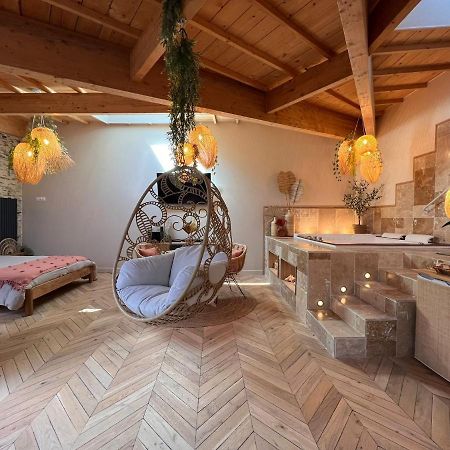 Suite Bali Les Petits Plaisirs Angers Luaran gambar